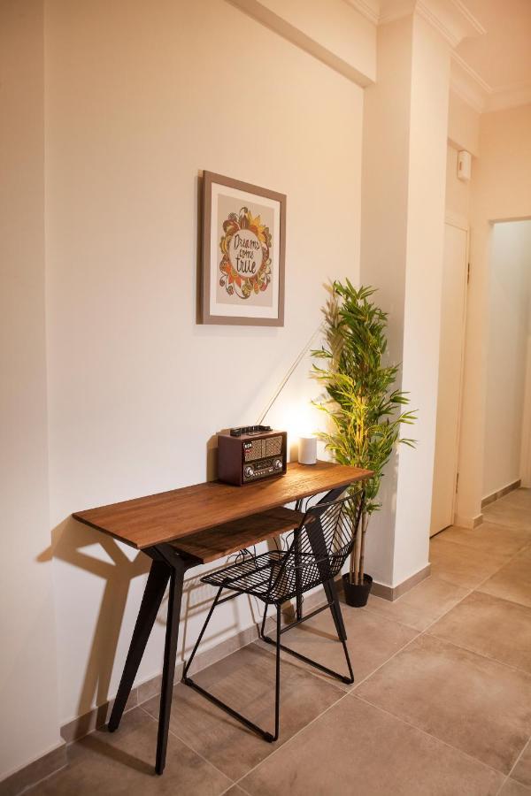 Central Comfy Modern Flat 2 bedrooms 2 bathrooms Athene Buitenkant foto